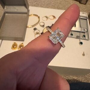 Elegant Silver and Crystal Ring